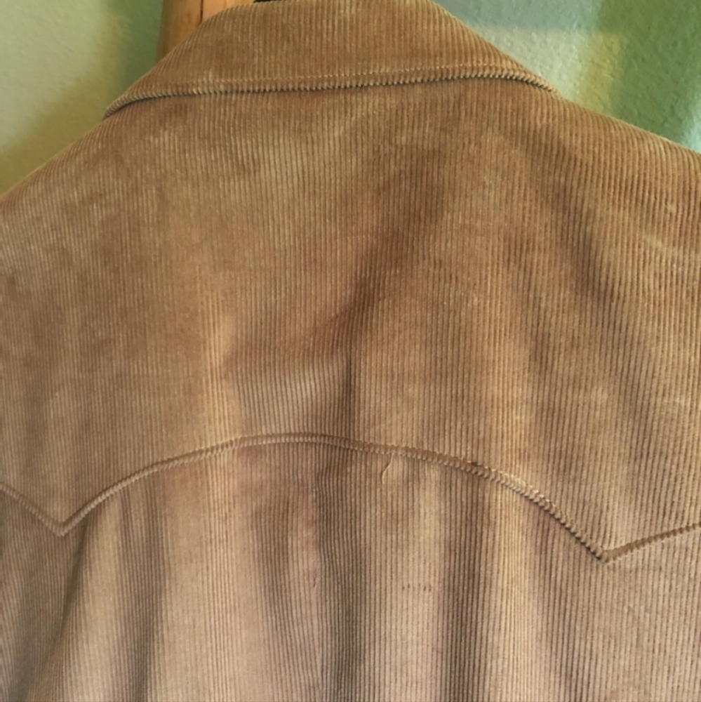 NOT AVAILABLE - Picture 4 of 5